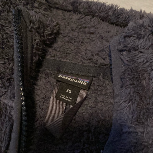 Patagonia Black Fleece Pullover - Picture 2 of 5